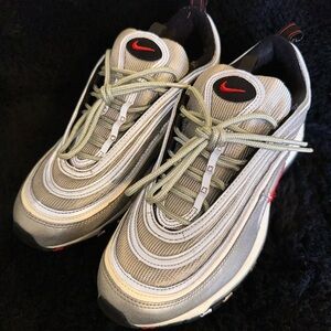 Nike Men's Silver OG Air Max 97’s. Sz: 9